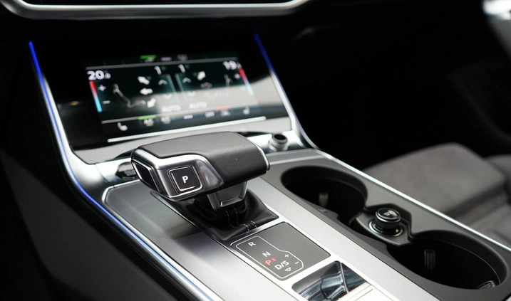 Audi A6 cena 249980 przebieg: 53261, rok produkcji 2020 z Głogówek małe 781
